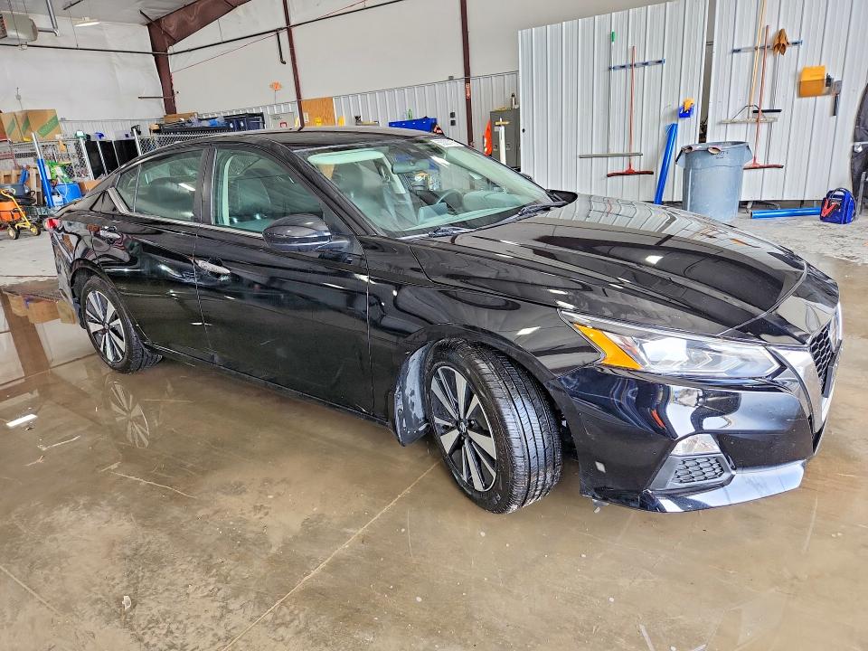 Продаж на аукціоні авто 2022 Nissan Altima, vin: 1N4BL4DV4NN378495, номер лоту: 55355716