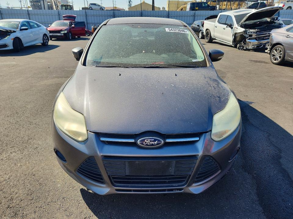 2013 Ford Focus მანქანა იყიდება აუქციონზე, vin: 1FADP3K25DL237297, აუქციონის ნომერი: 54323046