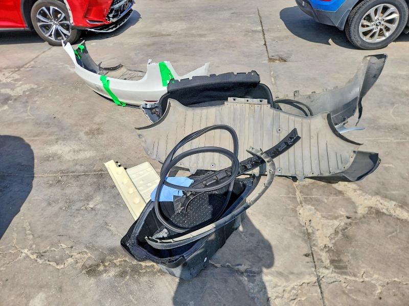 54055886 :رقم المزاد ، 7SAYGDEE7NF420344 vin ، 2022 Tesla Model Y مزاد بيع