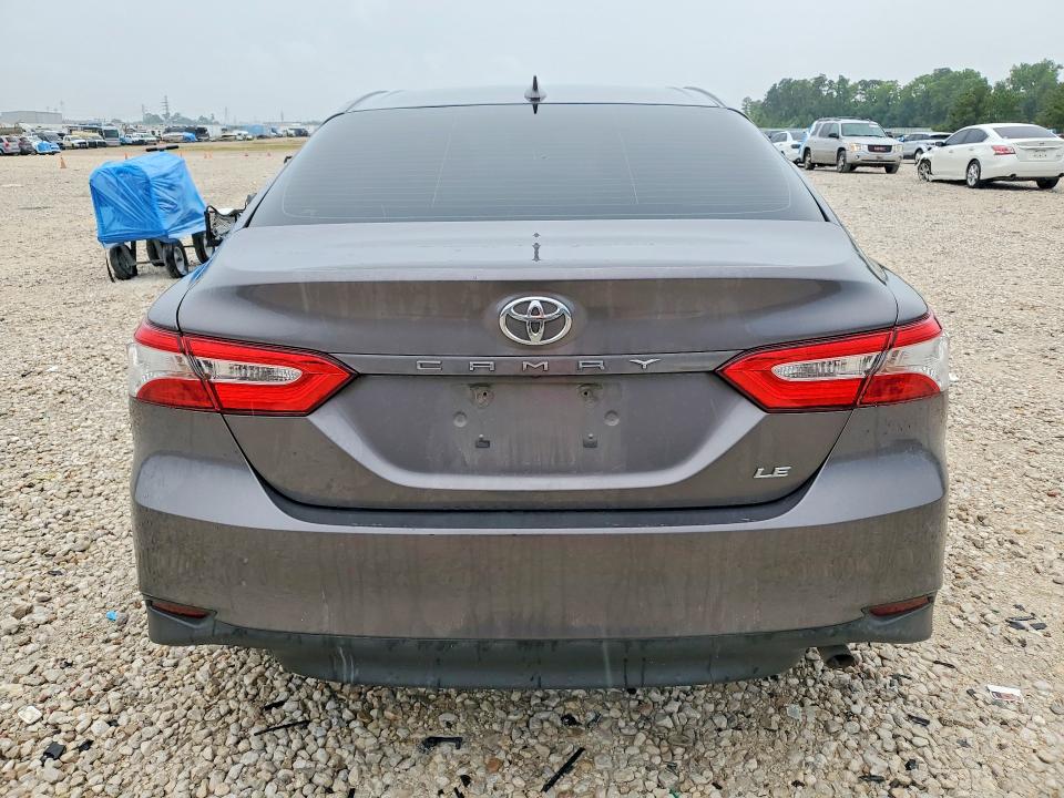 2019 Toyota Camry მანქანა იყიდება აუქციონზე, vin: 4T1B11HK8KU230961, აუქციონის ნომერი: 53585776