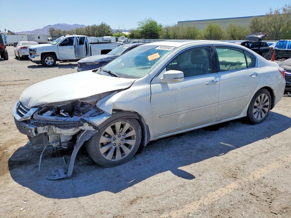 2015 Honda Accord მანქანა იყიდება აუქციონზე, vin: 1HGCR2F84FA110372, აუქციონის ნომერი: 54400996