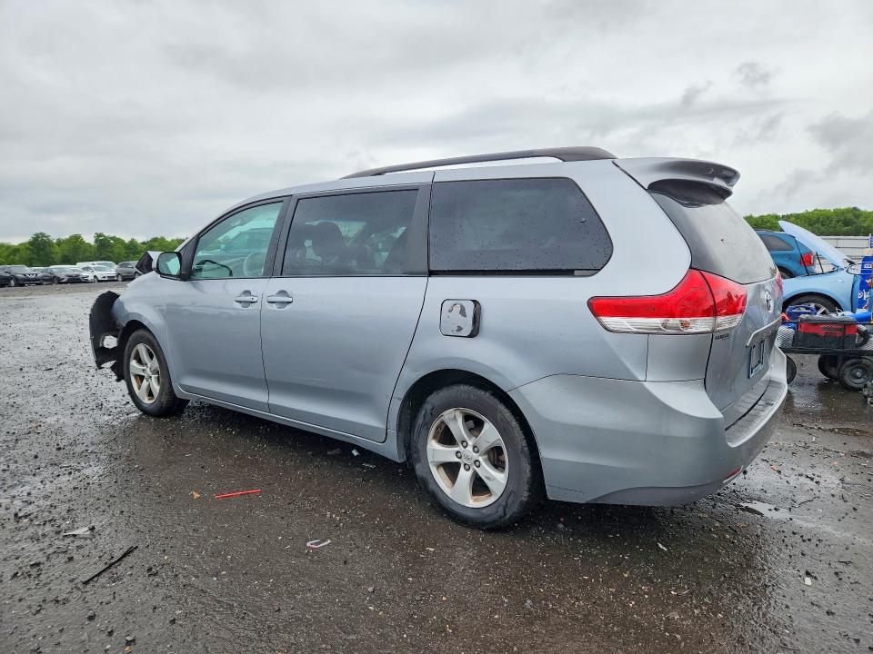 Продажа на аукционе авто 2013 Toyota Sienna, vin: 5TDKK3DCXDS390973, номер лота: 53260496