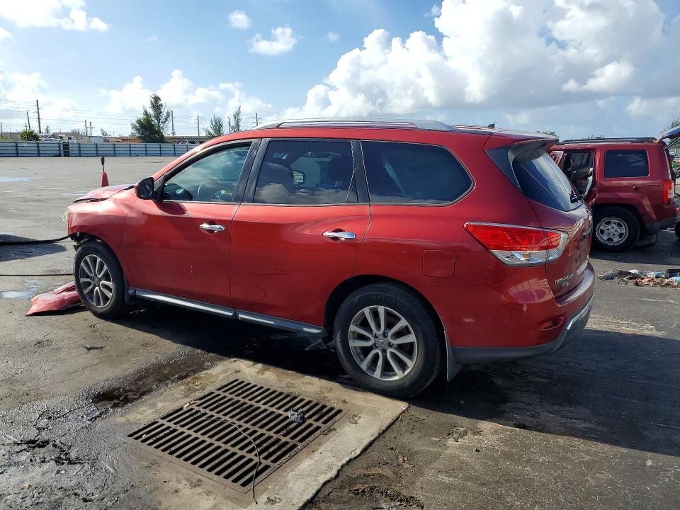 53981356 :رقم المزاد ، 5N1AR2MN0FC715066 vin ، 2015 Nissan Pathfinder مزاد بيع