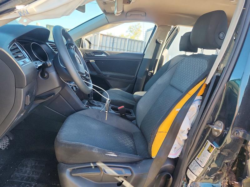 52432926 :رقم المزاد ، 3VV1B7AX6KM122172 vin ، 2019 Volkswagen Tiguan مزاد بيع