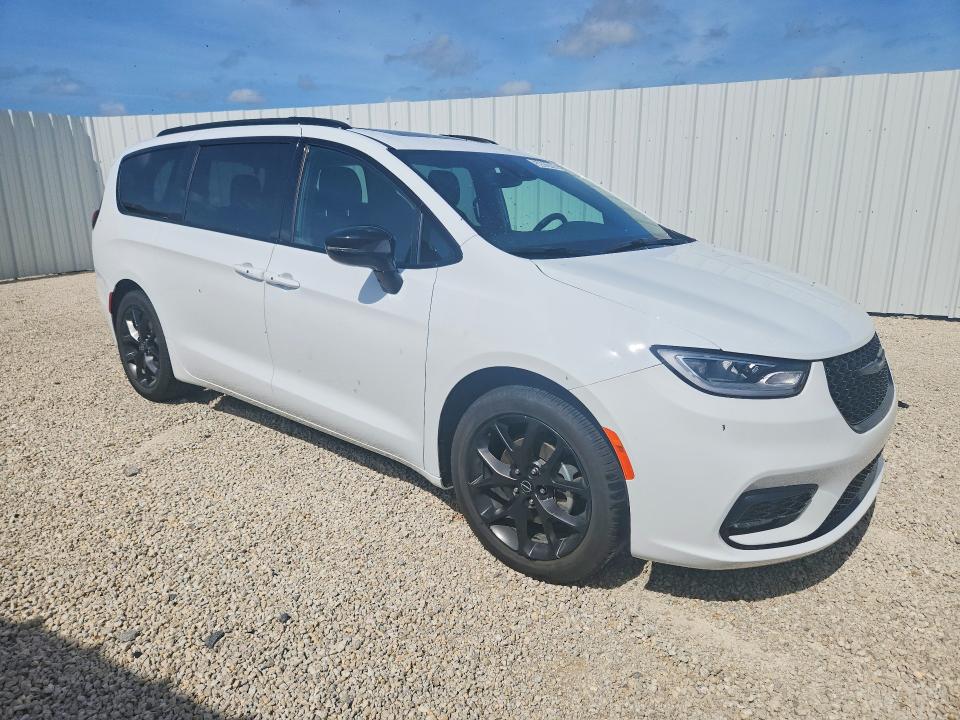 2026 Chrysler Pacifica მანქანა იყიდება აუქციონზე, vin: 2C4RC1GG5TR161767, აუქციონის ნომერი: 52668406