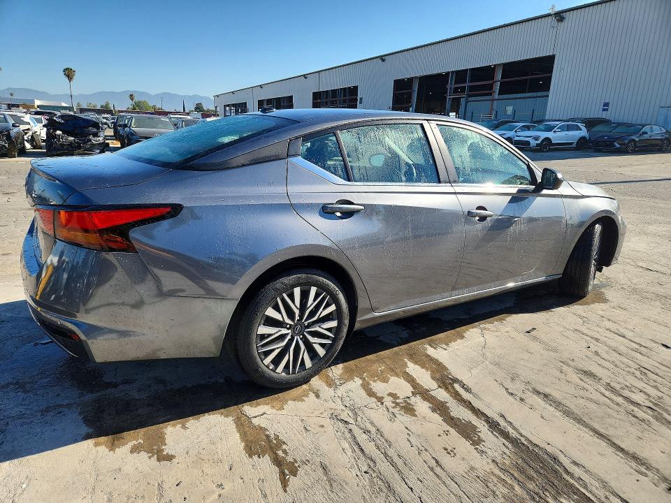 Продаж на аукціоні авто 2026 Nissan Altima, vin: 1N4BL4DVXTN315558, номер лоту: 52102426