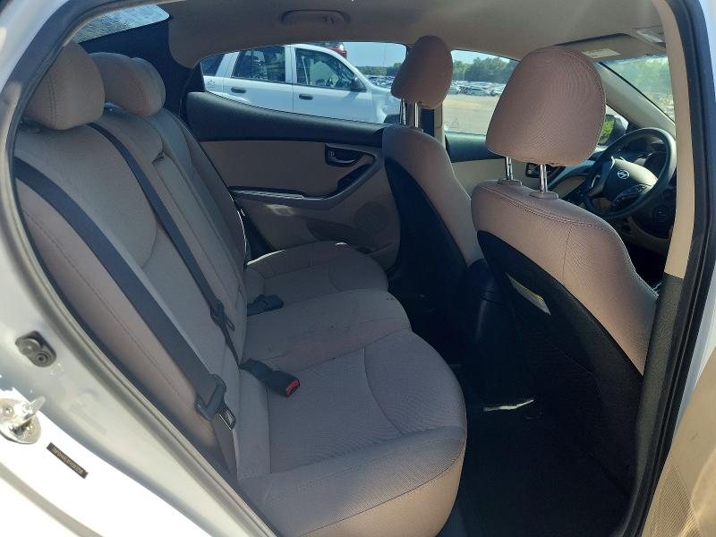 Продажа на аукционе авто 2015 Hyundai Elantra Gt Automatic, vin: 5NPDH4AEXFH593258, номер лота: 53756396