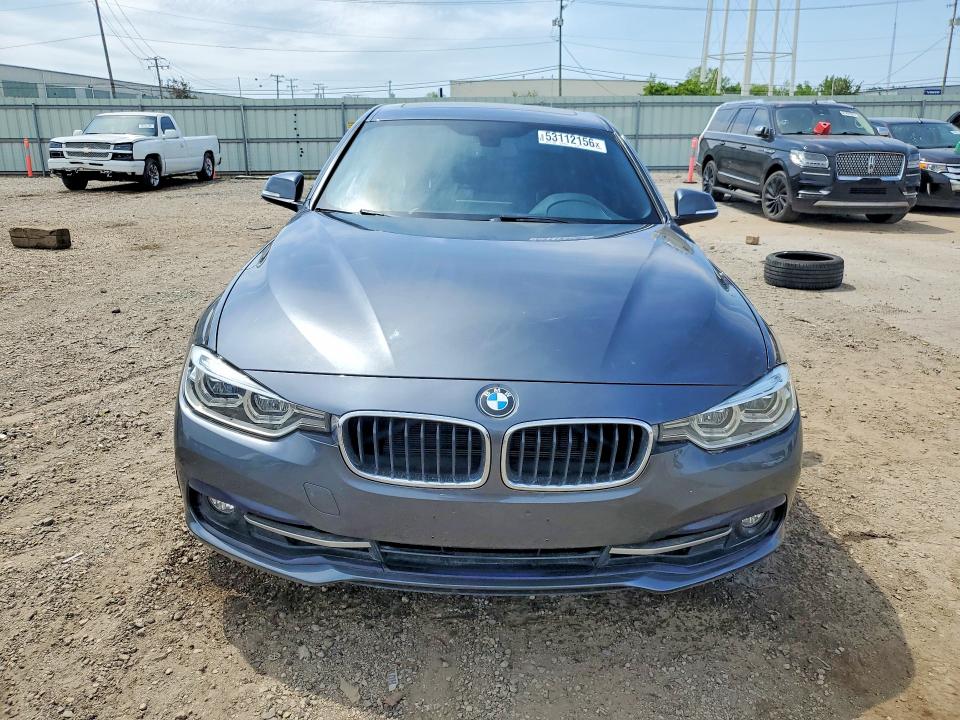 Продажа на аукционе авто 2018 Bmw 330, vin: WBA8D9C57JA615611, номер лота: 53112156