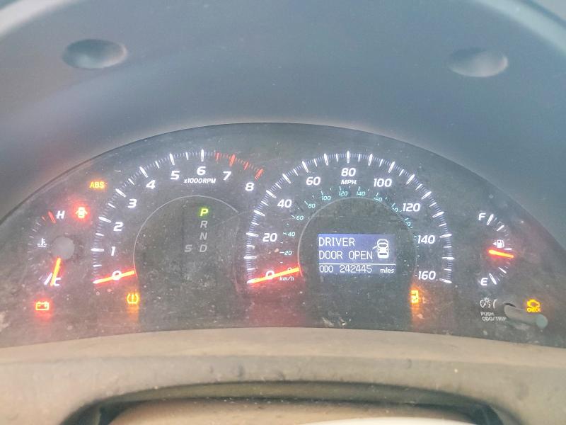 53654706 :رقم المزاد ، 4T1BK3EKXBU631246 vin ، 2011 Toyota Camry مزاد بيع