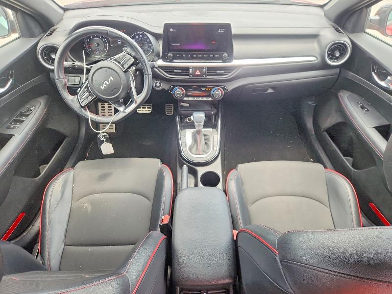 2022 Kia Forte მანქანა იყიდება აუქციონზე, vin: 3KPF44AC8NE467115, აუქციონის ნომერი: 52761036