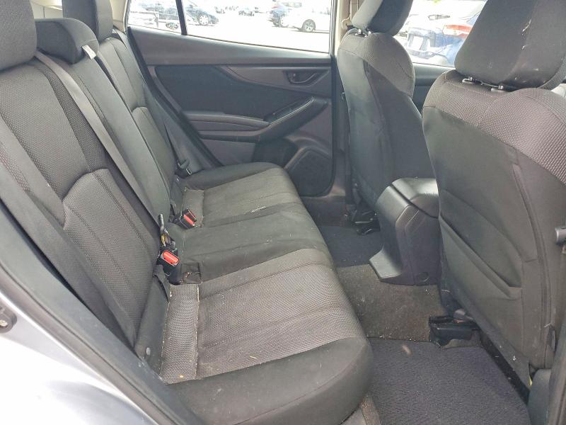 53451336 :رقم المزاد ، 4S3GTAA6XJ3745529 vin ، 2018 Subaru Impreza مزاد بيع