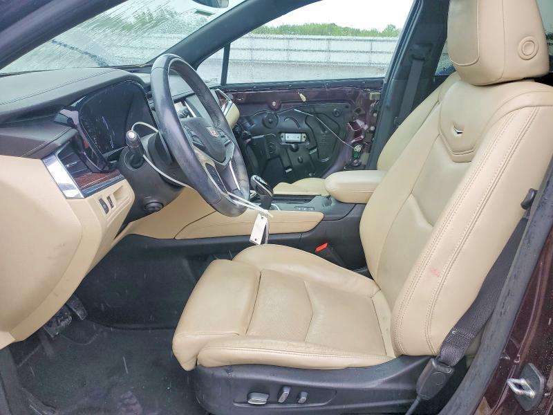 52926546 :رقم المزاد ، 1GYKNDRS8HZ237651 vin ، 2017 Cadillac Xt5 مزاد بيع