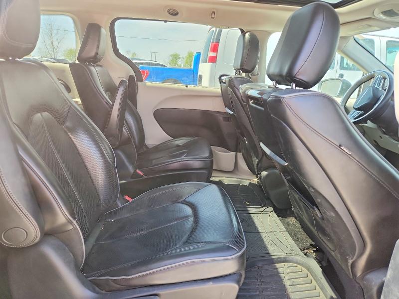 Продаж на аукціоні авто 2018 Chrysler Pacifica, vin: 2C4RC1N78JR167403, номер лоту: 51816356