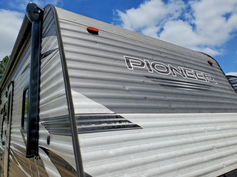 53957806 :رقم المزاد ، 5SFPB3223ME452328 vin ، 2021 Heartland Rv Pioneer Prowler & Prowler Lnyx مزاد بيع