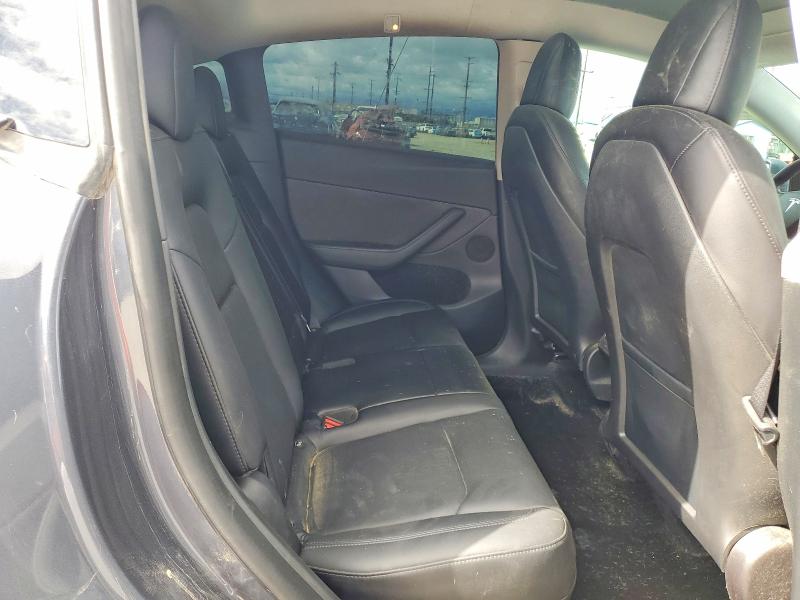 52530686 :رقم المزاد ، 7SAYGDEE9NF574991 vin ، 2022 Tesla Model Y مزاد بيع