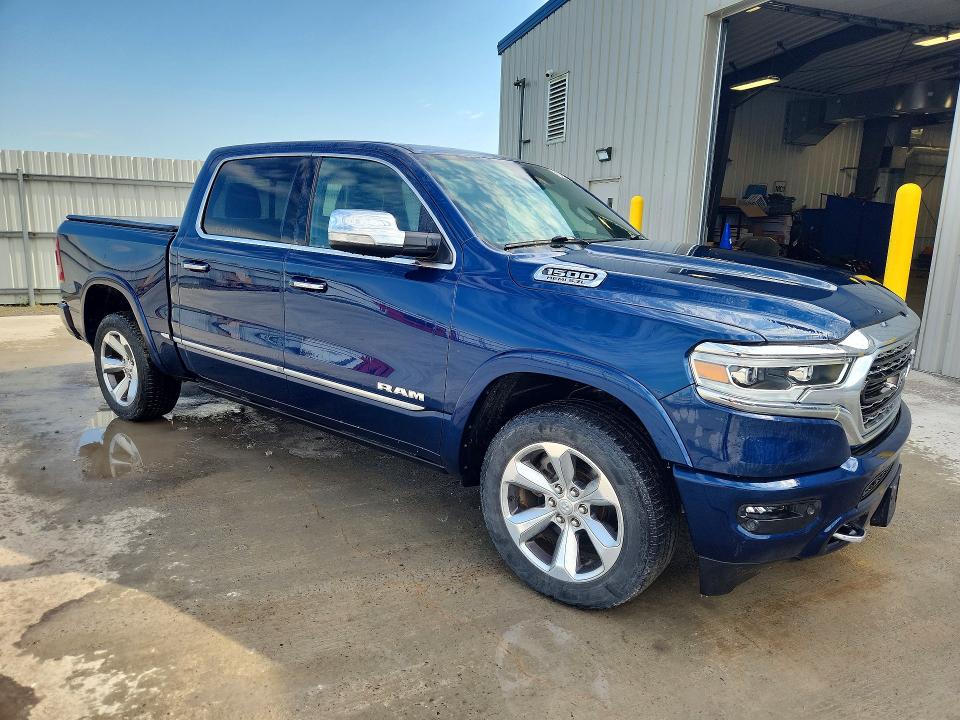 55270796 :رقم المزاد ، 1C6SRFHTXNN332724 vin ، 2022 Ram 1500 مزاد بيع
