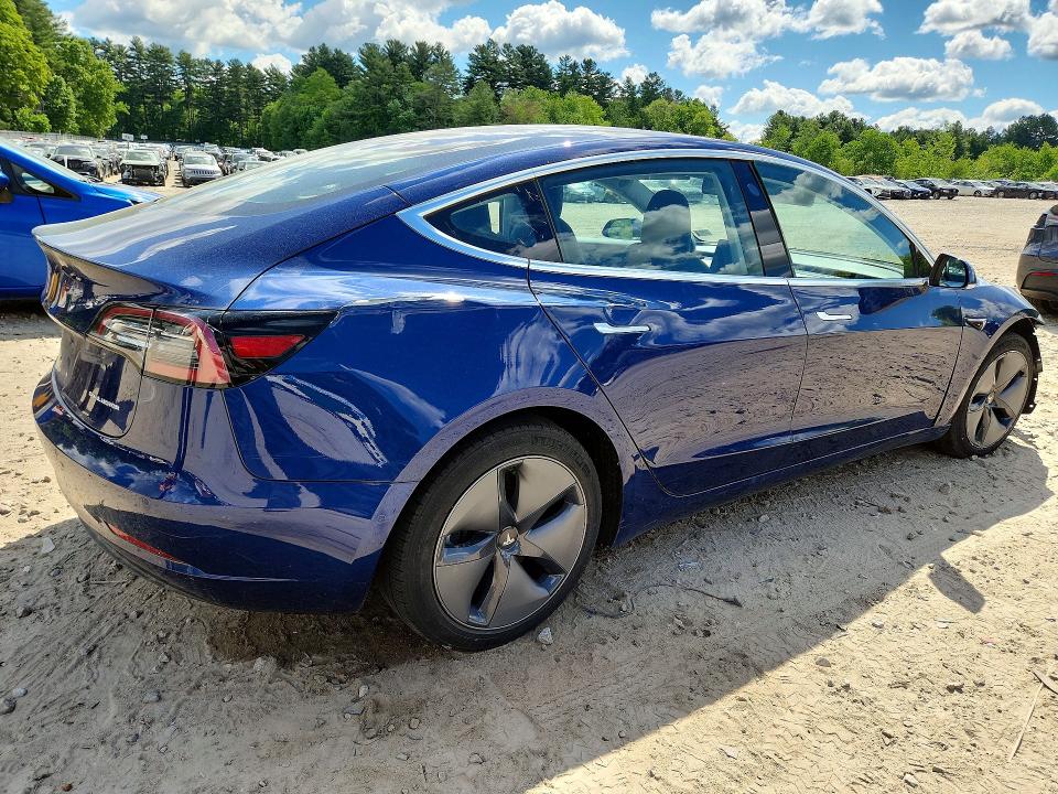 Продаж на аукціоні авто 2018 Tesla Model 3, vin: 5YJ3E1EB1JF054134, номер лоту: 53516786