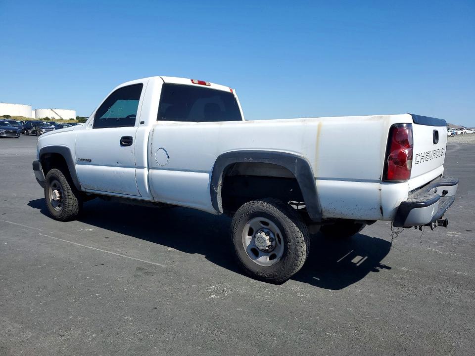 2005 Chevrolet Silverado მანქანა იყიდება აუქციონზე, vin: 1GCHC24U75E307243, აუქციონის ნომერი: 52366346