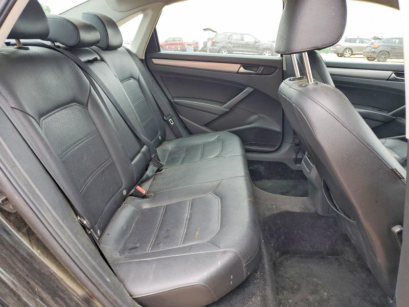 Продаж на аукціоні авто 2015 Volkswagen Passat, vin: 1VWAT7A37FC011224, номер лоту: 52752786