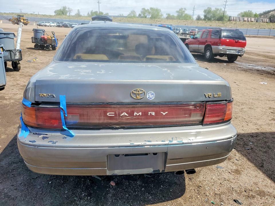 1994 Toyota Camry Le Automatic მანქანა იყიდება აუქციონზე, vin: 4T1GK12E1RU039866, აუქციონის ნომერი: 52905176