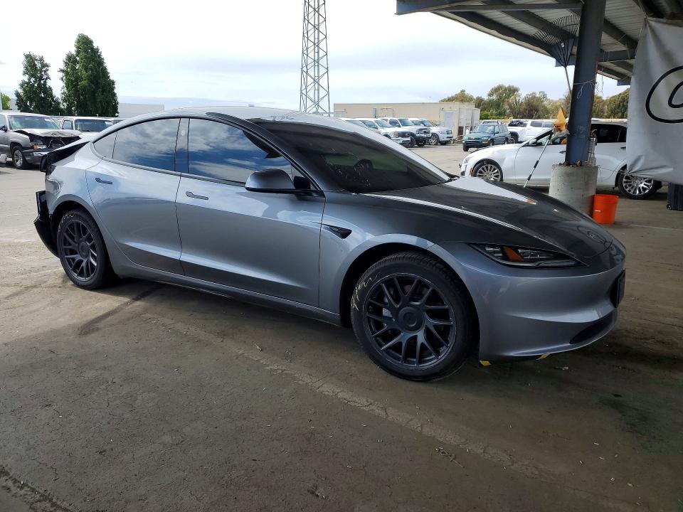 Продажа на аукционе авто 2024 Tesla Model 3, vin: 5YJ3E1EA6RF861641, номер лота: 52261106