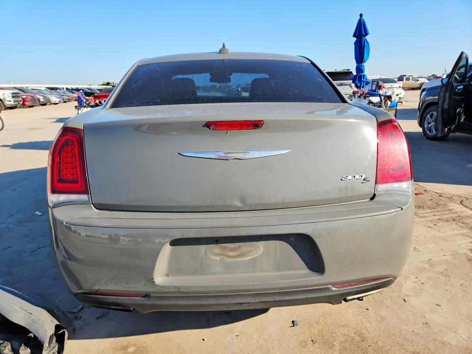 Aukcja sprzedaży 2019 Chrysler 300, vin: 2C3CCABG4KH516112, numer aukcji: 52900066