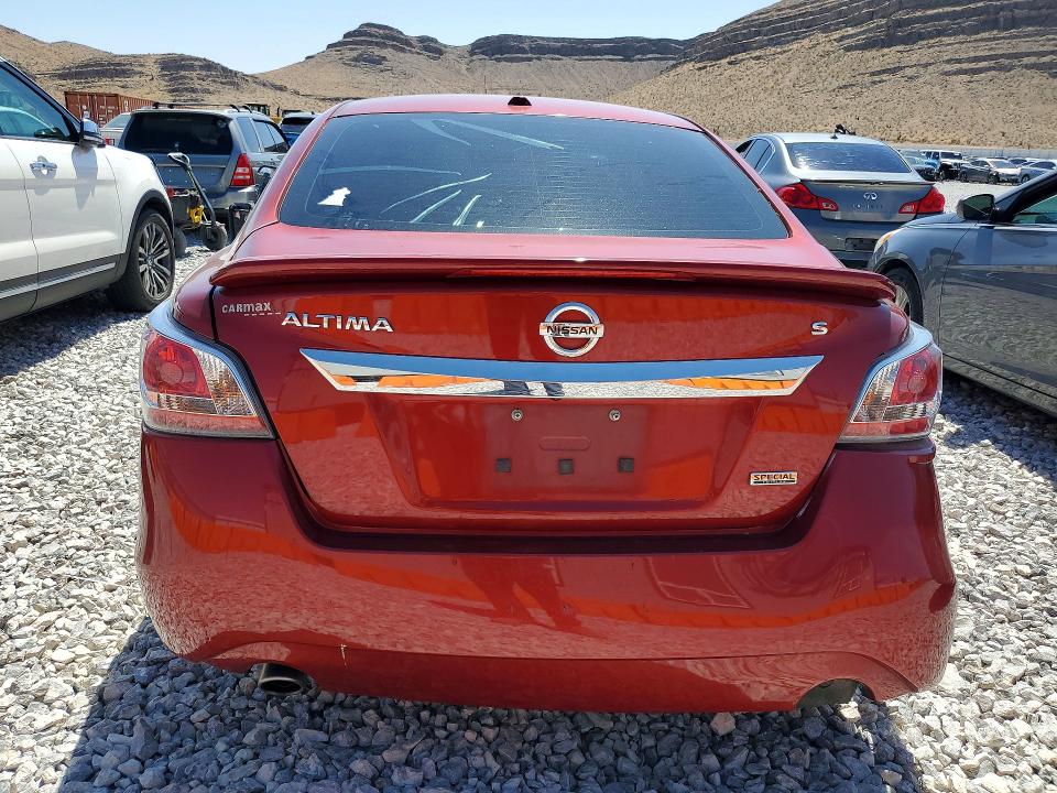 2015 Nissan Altima მანქანა იყიდება აუქციონზე, vin: 1N4AL3AP9FC463485, აუქციონის ნომერი: 53661706