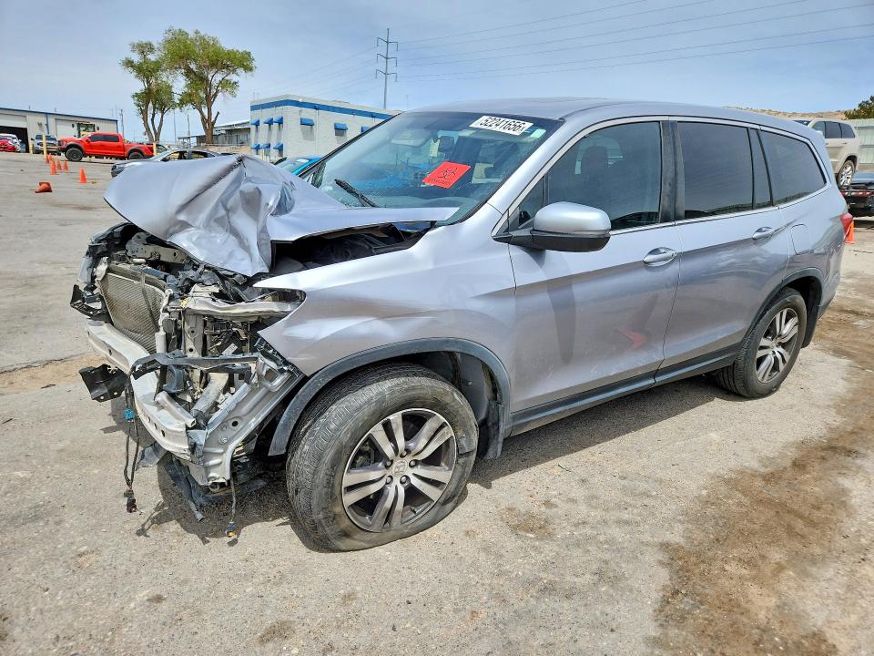 52241656 :رقم المزاد ، 5FNYF6H87HB032102 vin ، 2017 Honda Pilot مزاد بيع