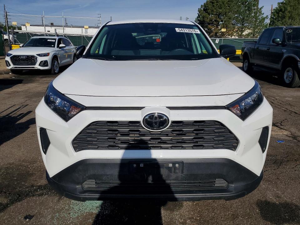 54313576 :رقم المزاد ، 2T3F1RFVXNW318354 vin ، 2022 Toyota Rav4 مزاد بيع