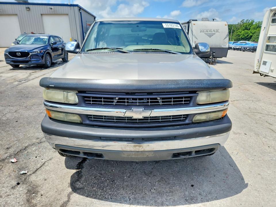 Продаж на аукціоні авто 2002 Chevrolet Silverado, vin: 2GCEK19TX21352240, номер лоту: 55183146
