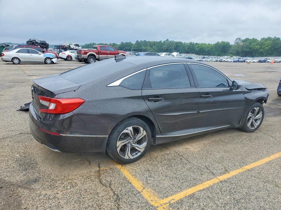 Продажа на аукционе авто 2018 Honda Accord, vin: 1HGCV1F54JA033717, номер лота: 51719316