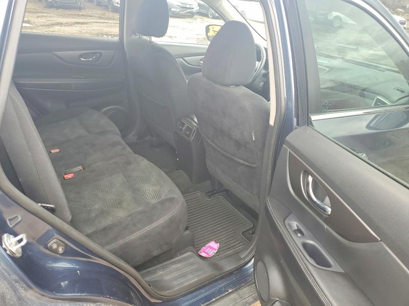 53098336 :رقم المزاد ، 5N1AT2MV4FC872360 vin ، 2015 Nissan Rogue مزاد بيع