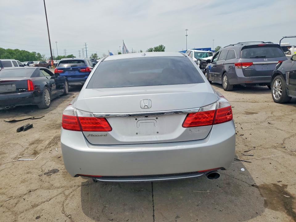 2013 Honda Accord მანქანა იყიდება აუქციონზე, vin: 1HGCR2F86DA183532, აუქციონის ნომერი: 55187346