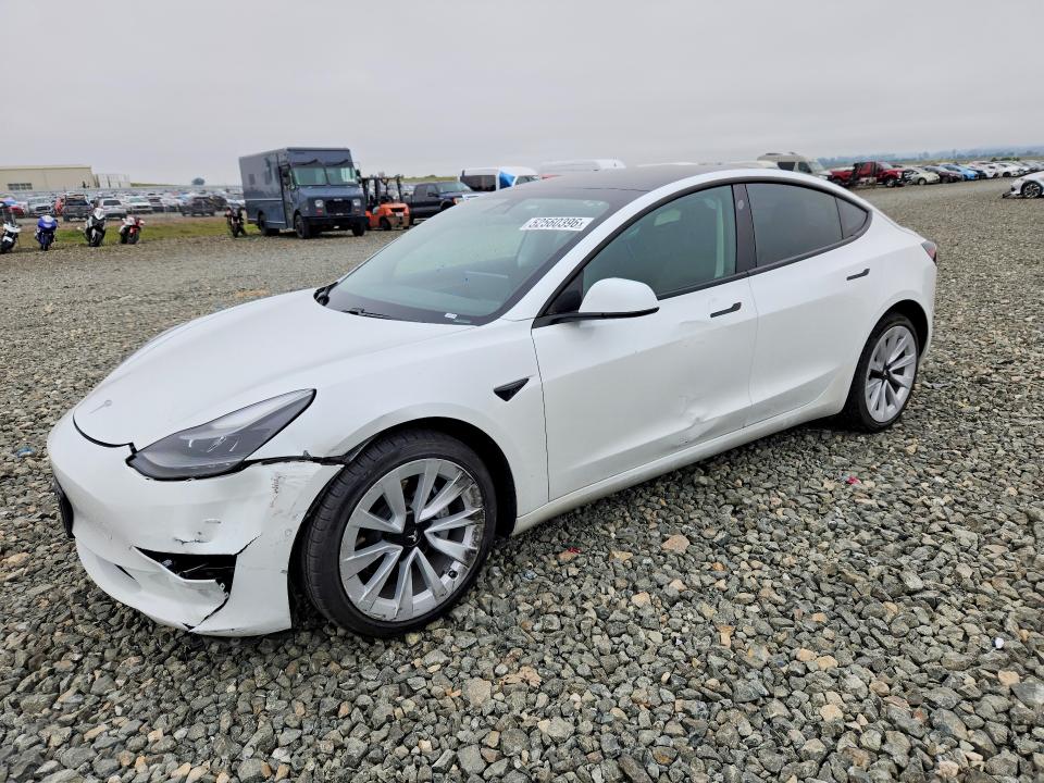 2021 Tesla Model 3 მანქანა იყიდება აუქციონზე, vin: 5YJ3E1EA8MF961653, აუქციონის ნომერი: 52560396