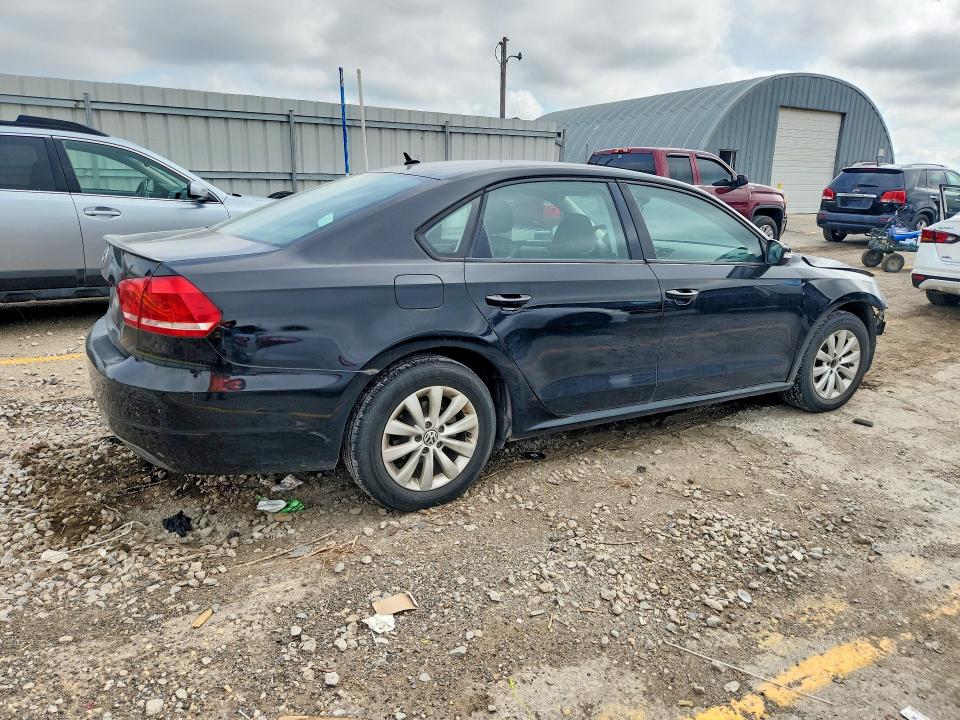 2013 Volkswagen Passat მანქანა იყიდება აუქციონზე, vin: 1VWAH7A36DC059392, აუქციონის ნომერი: 54847436