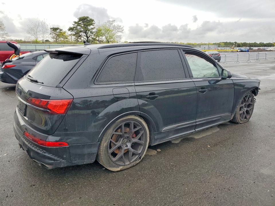 2025 Audi Sq7 მანქანა იყიდება აუქციონზე, vin: WA1VWBF75SD005320, აუქციონის ნომერი: 52389976