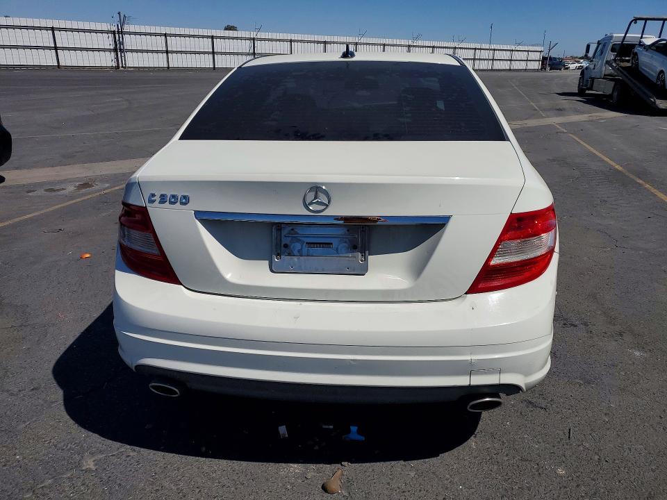 53943616 :رقم المزاد ، WDDGF5EB2BA515749 vin ، 2011 Mercedes-benz C مزاد بيع