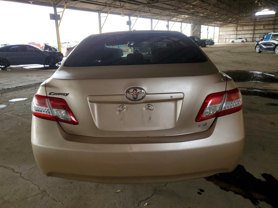 53351256 :رقم المزاد ، 4T1BF3EK3BU648605 vin ، 2011 Toyota Camry مزاد بيع
