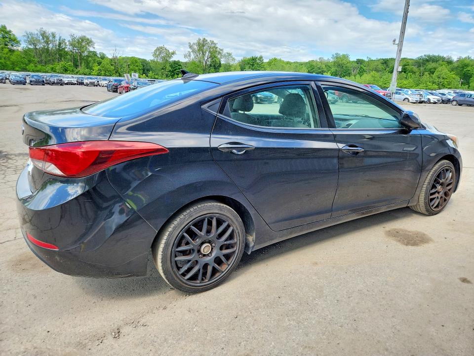 53926676 :رقم المزاد ، KMHDH4AE9FU235750 vin ، 2015 Hyundai Elantra مزاد بيع