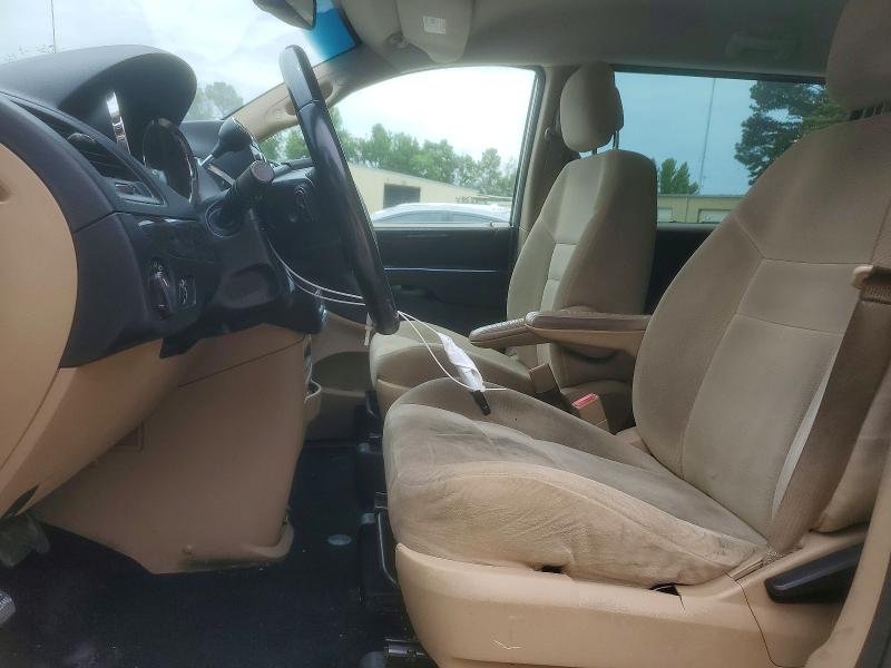 52588716 :رقم المزاد ، 2C4RDGBG3FR512672 vin ، 2015 Dodge Grand Caravan مزاد بيع