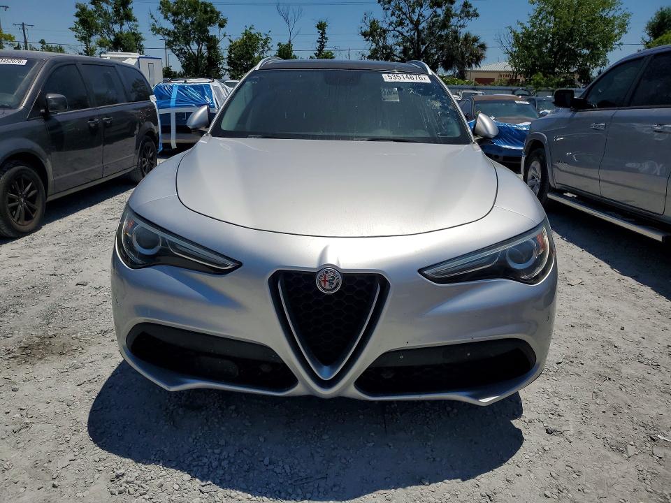 2018 Alfa Romeo Stelvio მანქანა იყიდება აუქციონზე, vin: ZASFAKAN4J7B74800, აუქციონის ნომერი: 53514876