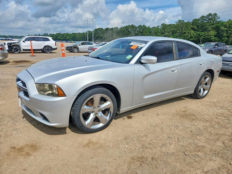 Auction sale of the 2011 Dodge Charger, vin: 2B3CL3CG7BH613568, lot number: 54350966