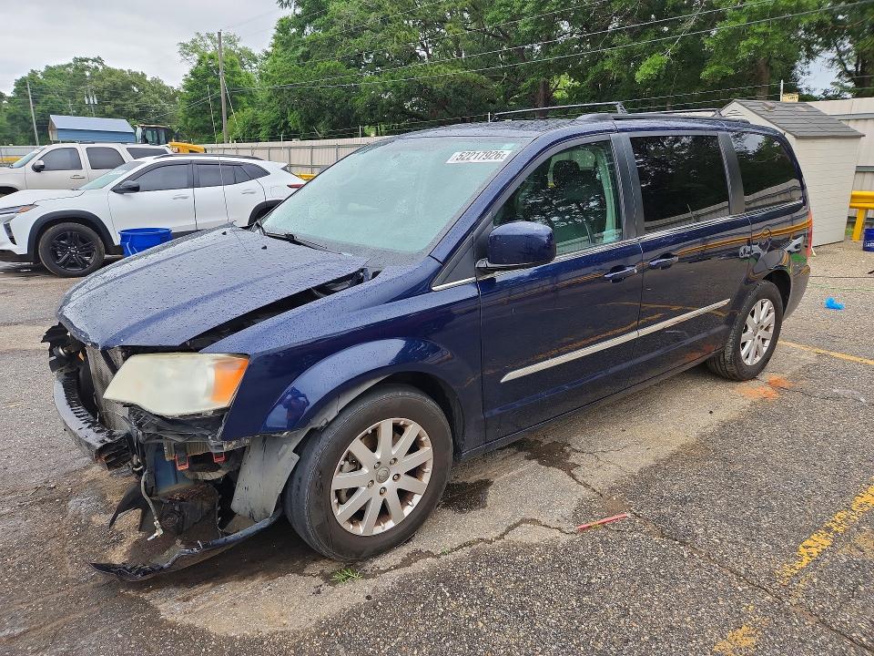 2013 Chrysler Town & Country მანქანა იყიდება აუქციონზე, vin: 2C4RC1BG0DR705746, აუქციონის ნომერი: 52217926