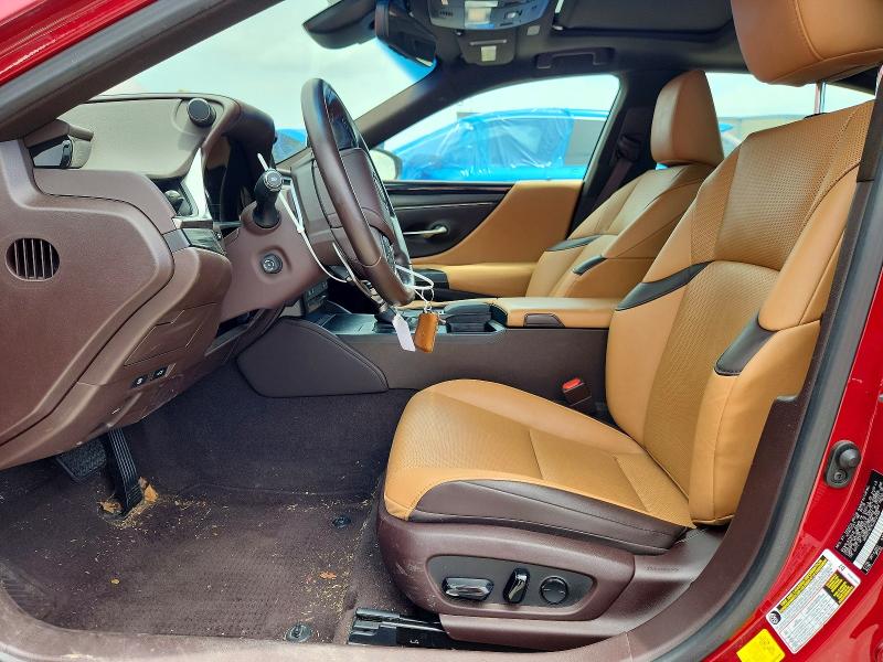 54088606 :رقم المزاد ، 58AD21B11LU012456 vin ، 2020 Lexus Es مزاد بيع
