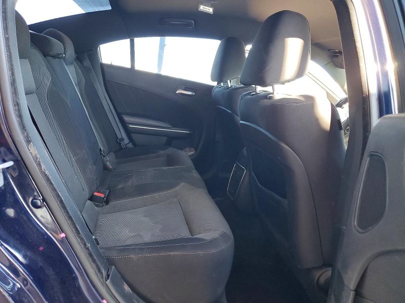 54501976 :رقم المزاد ، 2C3CDXHG9FH817181 vin ، 2015 Dodge Charger مزاد بيع