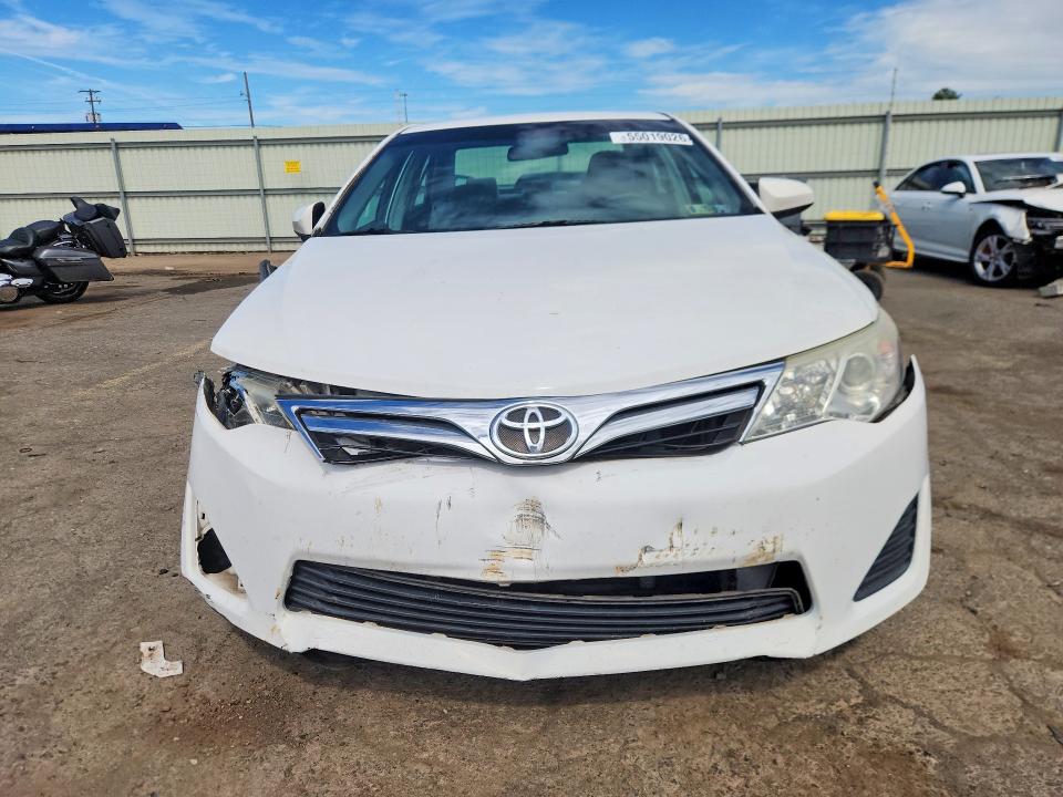 2014 Toyota Camry მანქანა იყიდება აუქციონზე, vin: 4T1BF1FK3EU303078, აუქციონის ნომერი: 55019026