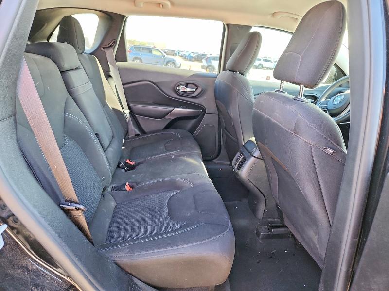 Продаж на аукціоні авто 2019 Jeep Cherokee, vin: 1C4PJLCB6KD381116, номер лоту: 52726166
