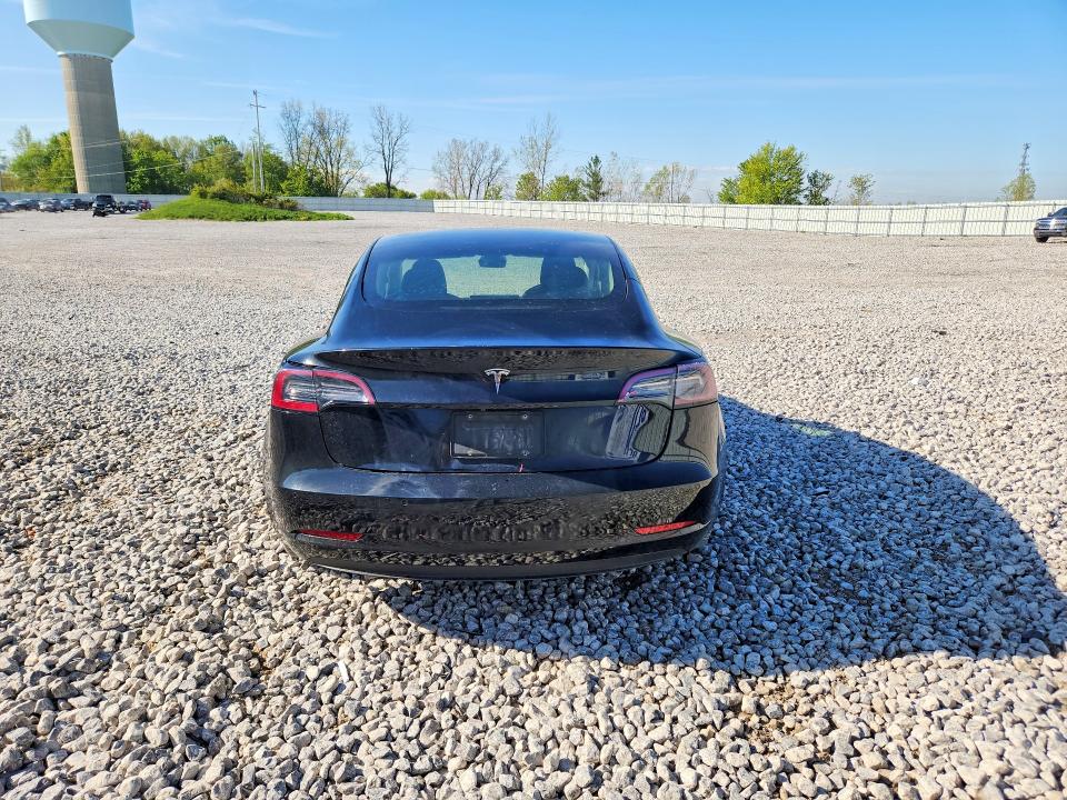 52437866 :رقم المزاد ، 5YJ3E1EA1NF288013 vin ، 2022 Tesla Model 3 مزاد بيع