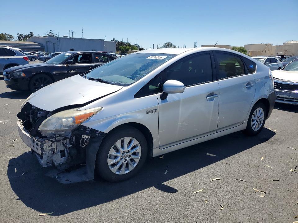54540746 :رقم المزاد ، JTDKN3DP3C3030132 vin ، 2012 Toyota Prius Plug-in Hybrid مزاد بيع