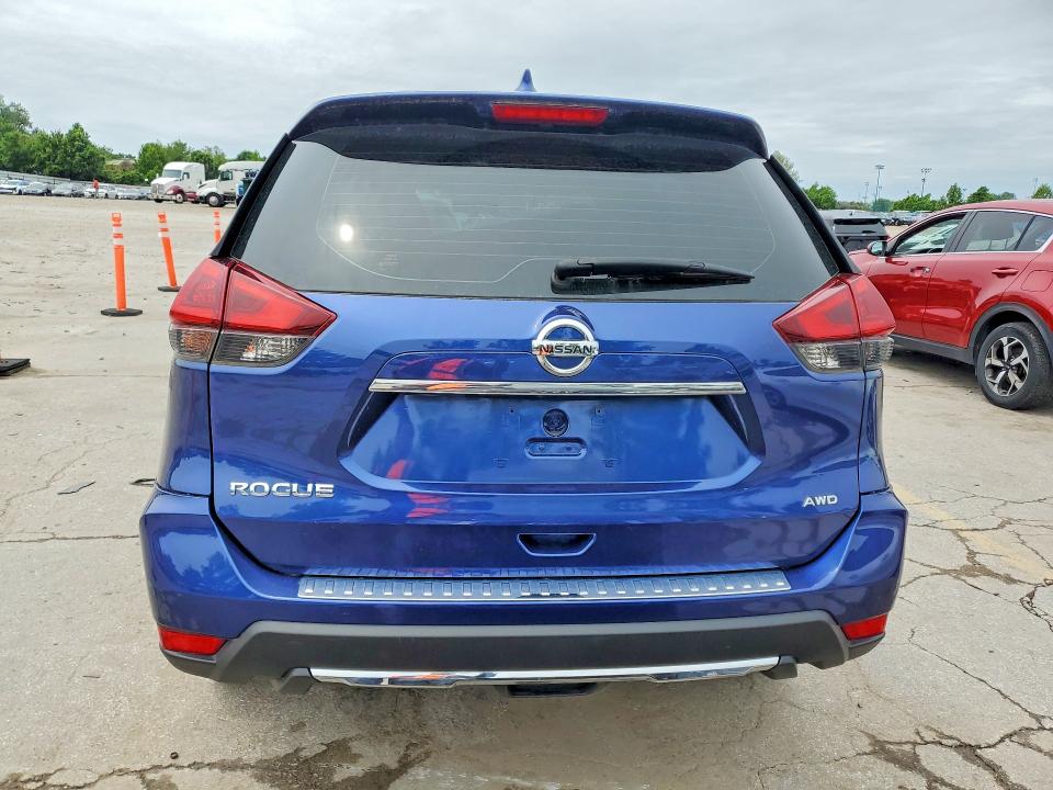 Продажа на аукционе авто 2018 Nissan Rogue, vin: 5N1AT2MVXJC729373, номер лота: 54319126
